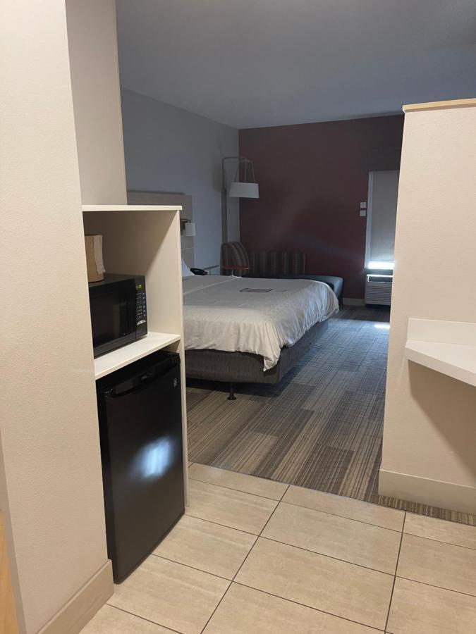 Holiday Inn Express Cedar Rapids - Collins Road By Ihg Esterno foto
