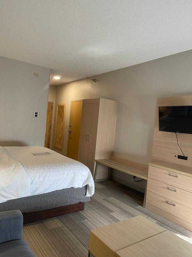 Holiday Inn Express Cedar Rapids - Collins Road By Ihg Esterno foto