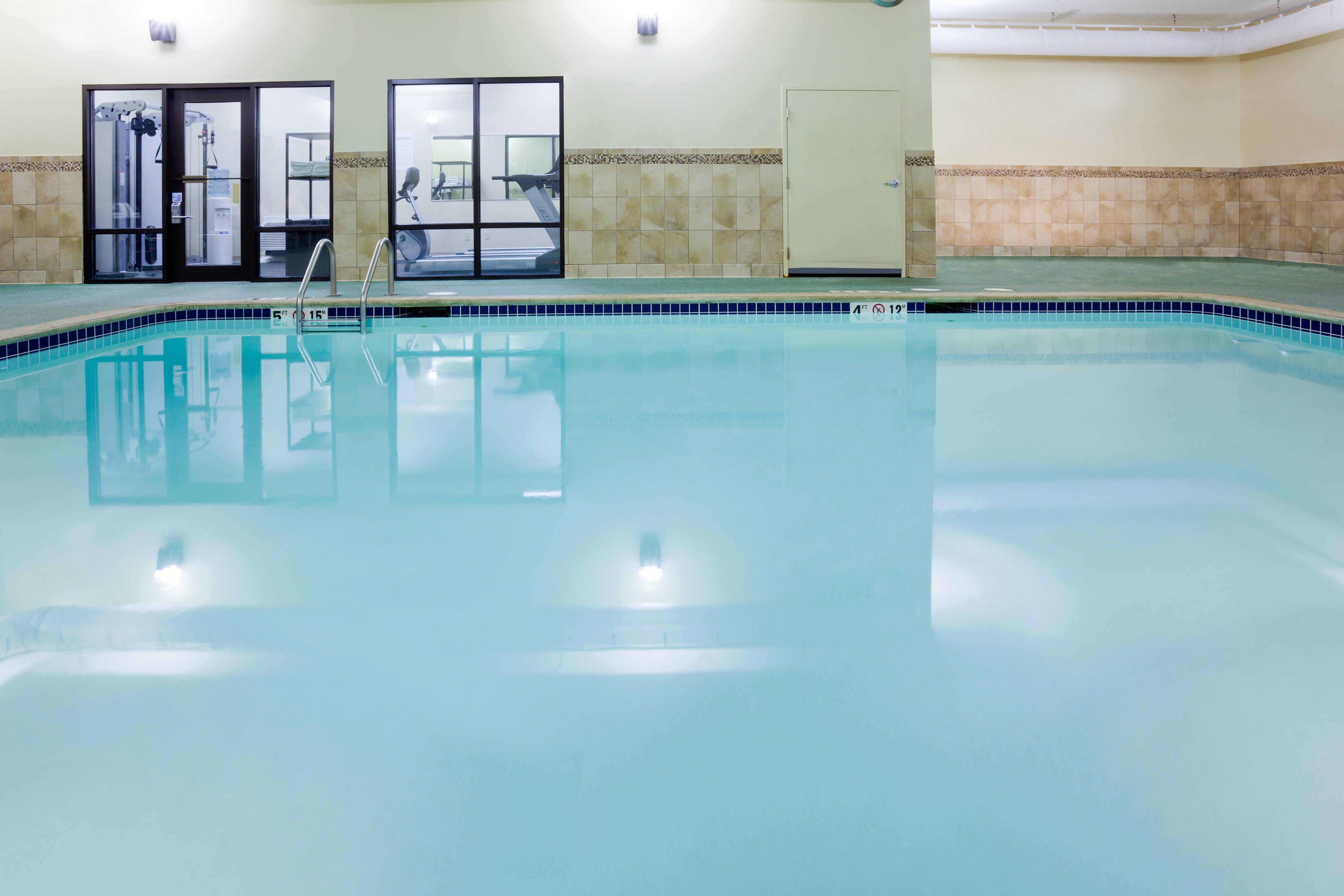 Holiday Inn Express Cedar Rapids - Collins Road By Ihg Esterno foto