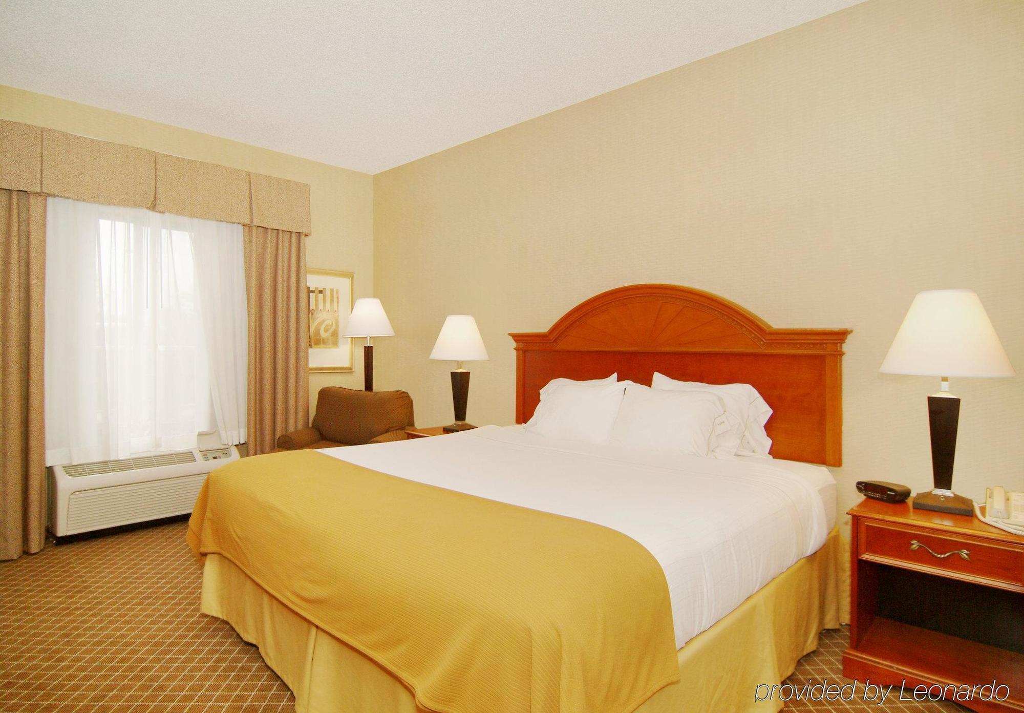 Holiday Inn Express Cedar Rapids - Collins Road By Ihg Camera foto