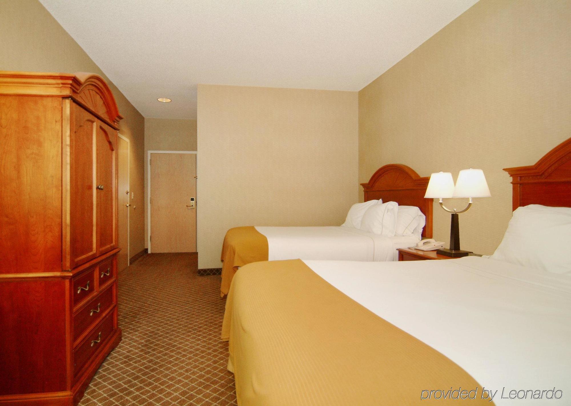 Holiday Inn Express Cedar Rapids - Collins Road By Ihg Camera foto